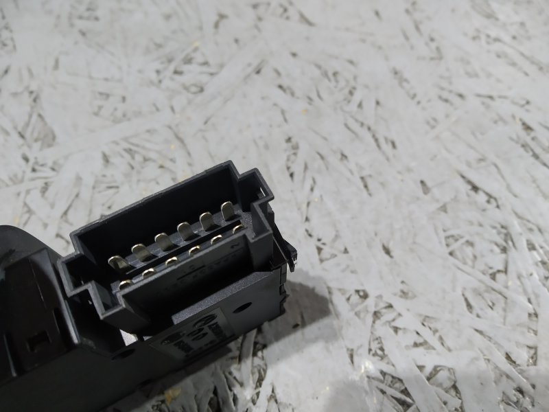 кнопки управления сиденьем, 735 рублей, Санкт-Петербург