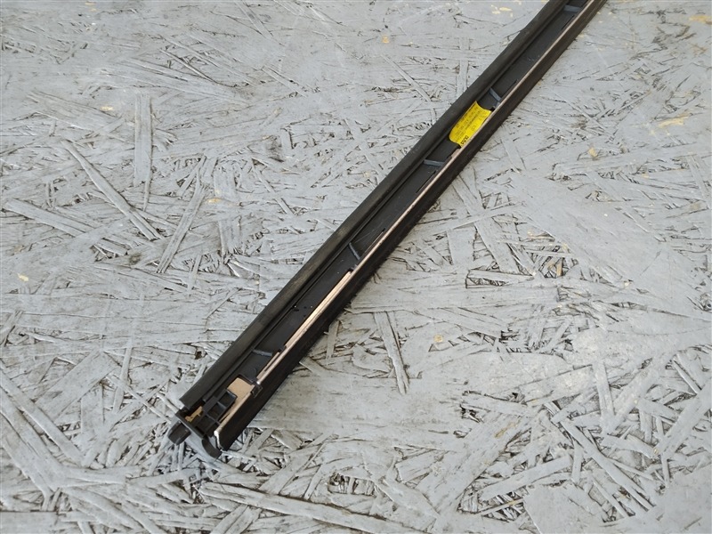 молдинг лобового стекла, 1660 рублей, Санкт-Петербург