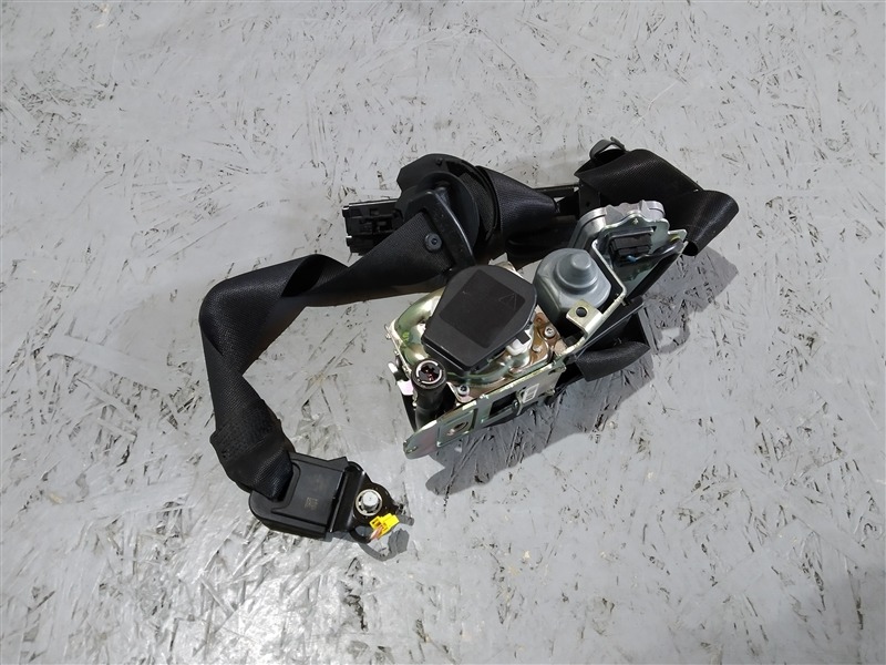 ремень безопасности, 2670 рублей, Санкт-Петербург