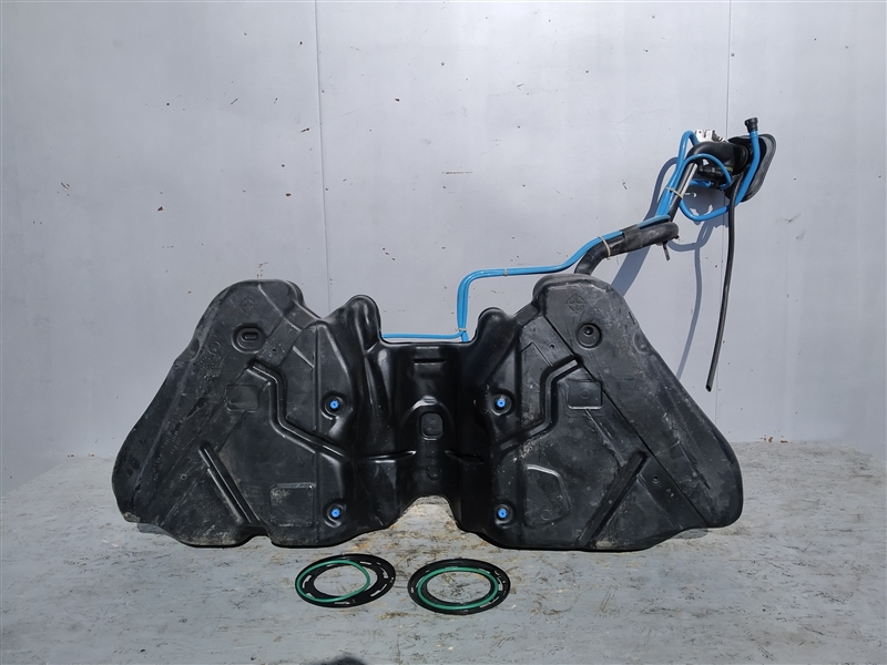 бак топливный, 2670 рублей, Санкт-Петербург