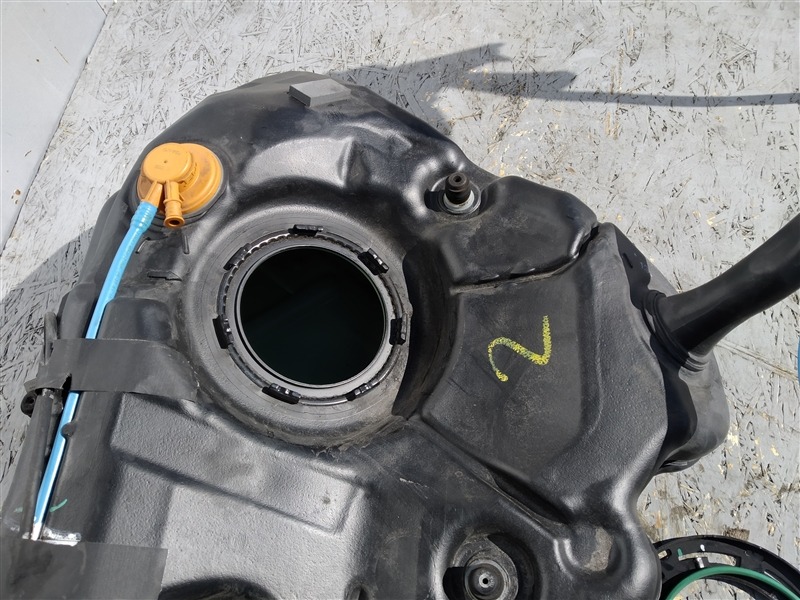 бак топливный, 2670 рублей, Санкт-Петербург