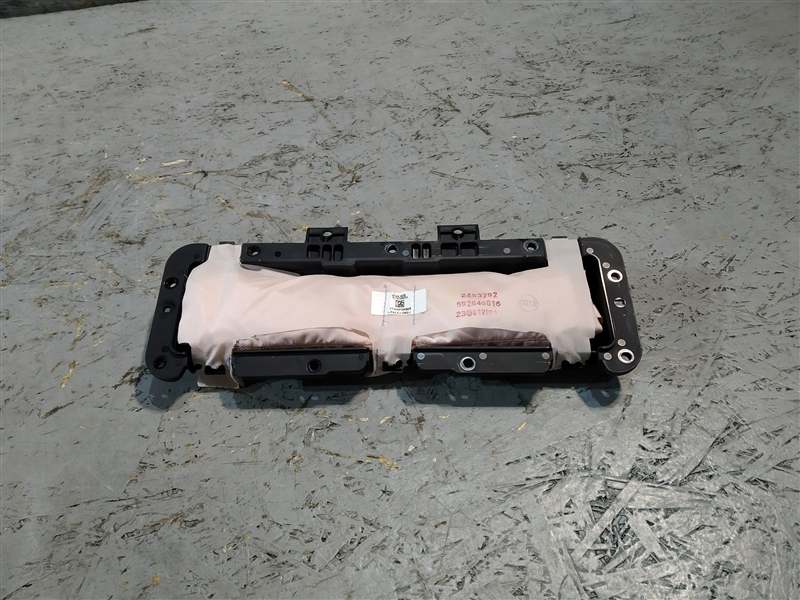 подушка безопасности коленная, 2900 рублей, Санкт-Петербург