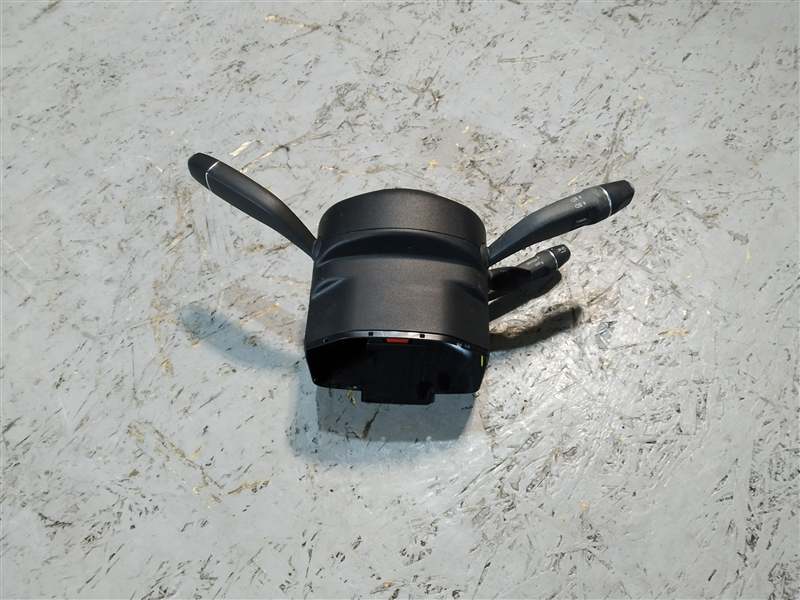 подрулевой переключатель, 10355 рублей, Санкт-Петербург