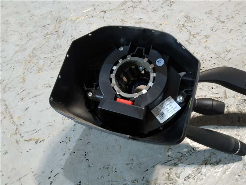 подрулевой переключатель, 10355 рублей, Санкт-Петербург