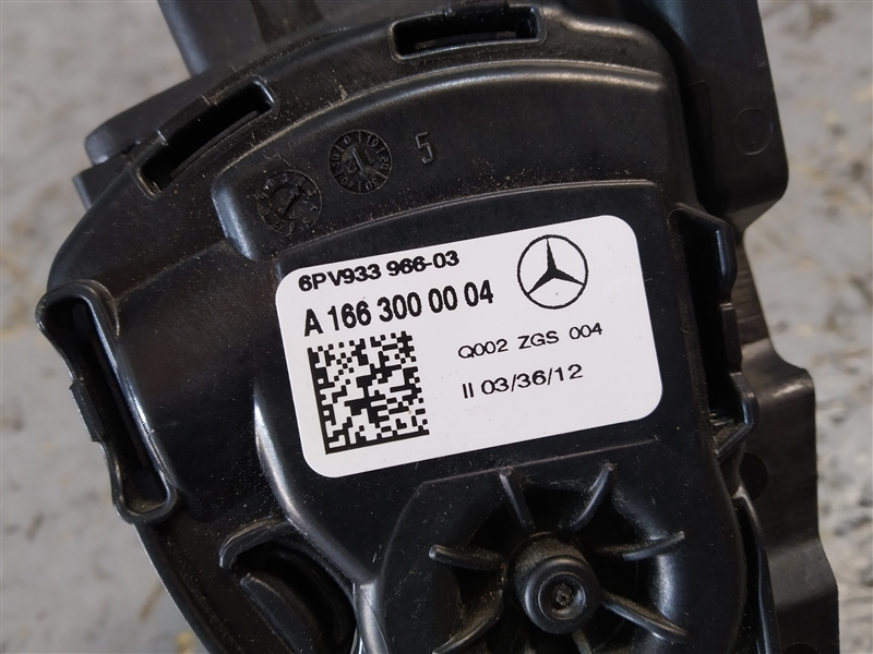 педаль газа, 1640 рублей, Санкт-Петербург