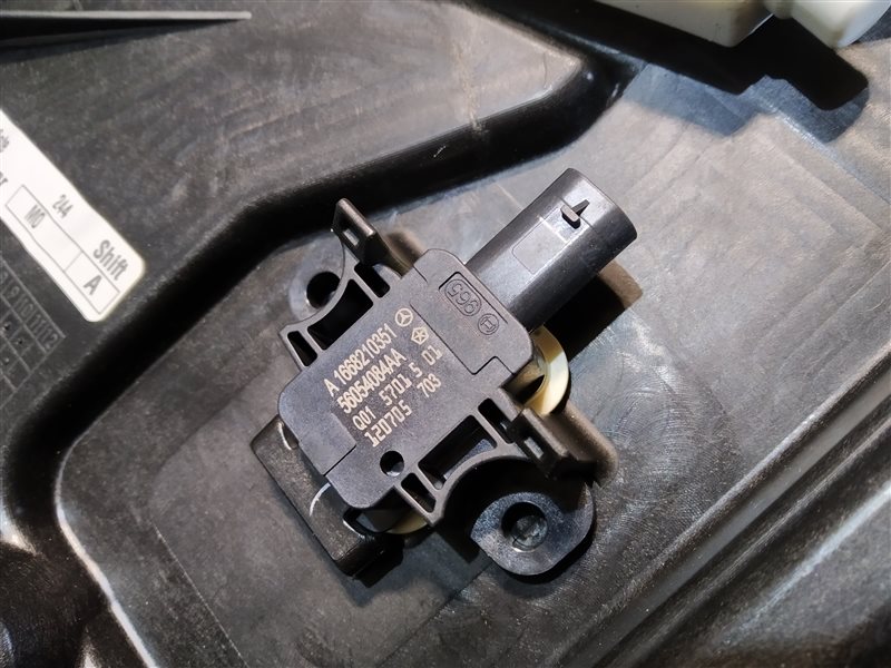 стеклоподъемник, 1470 рублей, Санкт-Петербург