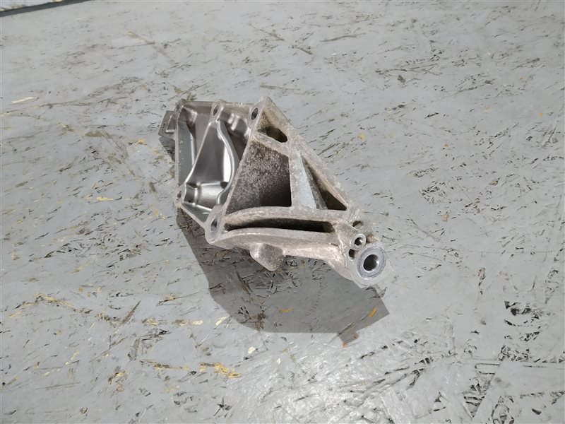 кронштейн двигателя, 1235 рублей, Санкт-Петербург