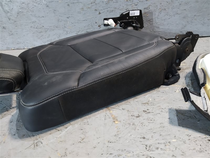 Сиденье, 3965 рублей, Санкт-Петербург