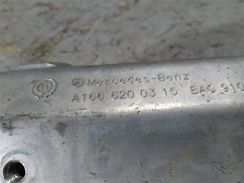 кронштейн радиатора, 1120 рублей, Санкт-Петербург