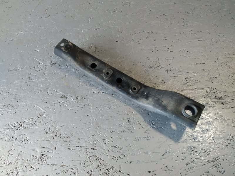 Кронштейн подрамника, 1145 рублей, Санкт-Петербург