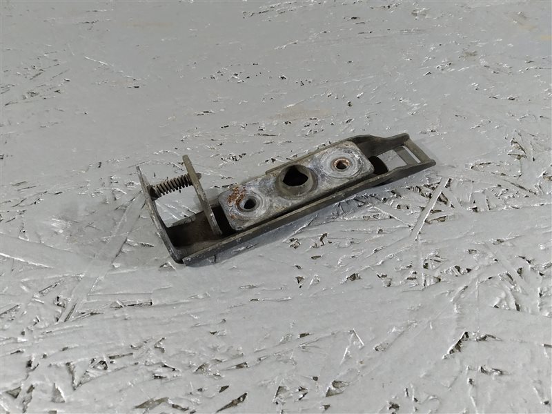 замок капота, 560 рублей, Санкт-Петербург