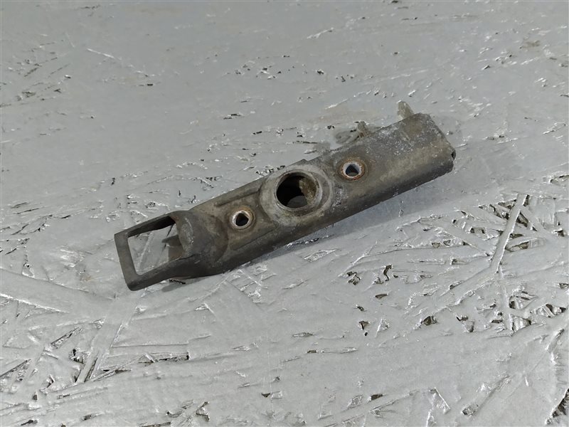 замок капота, 560 рублей, Санкт-Петербург