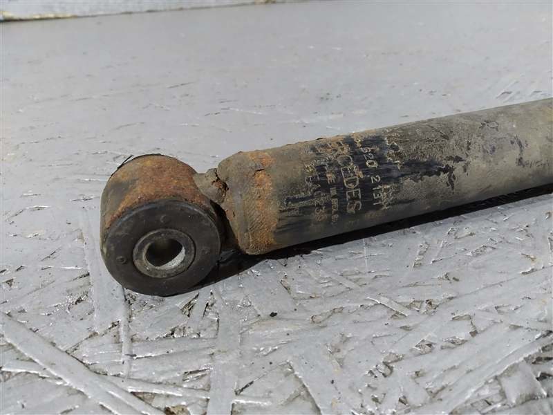 амортизатор, 1225 рублей, Санкт-Петербург