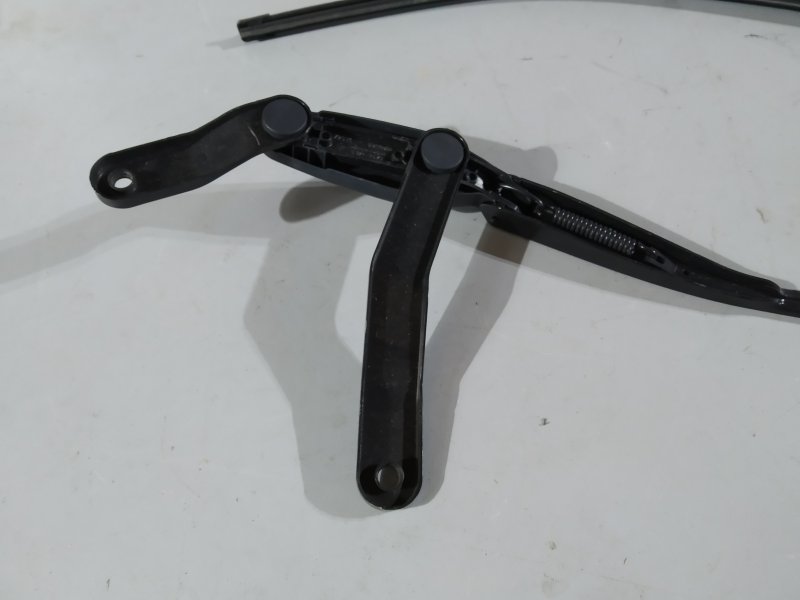 поводок стеклоочистителя, 2380 рублей, Санкт-Петербург