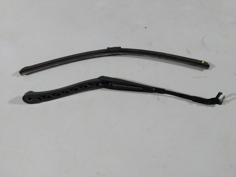 поводок стеклоочистителя, 1140 рублей, Санкт-Петербург