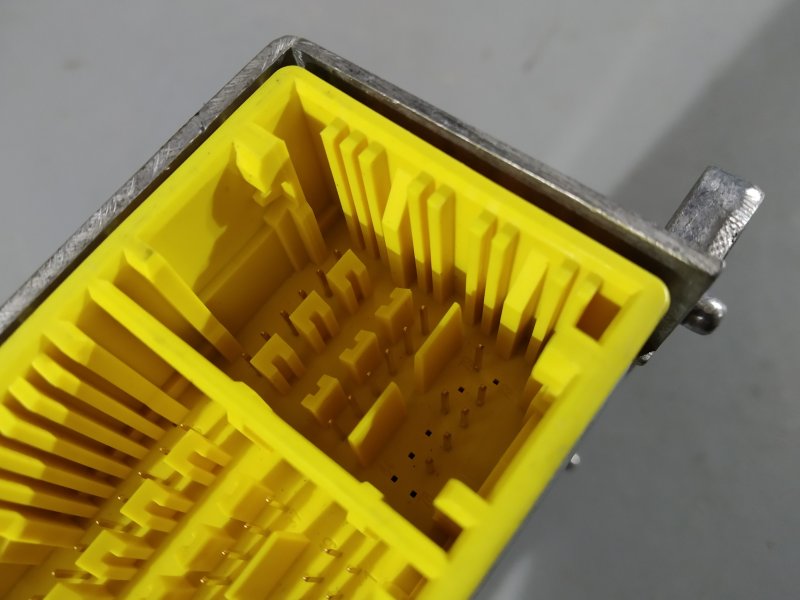 блок SRS, 2800 рублей, Санкт-Петербург