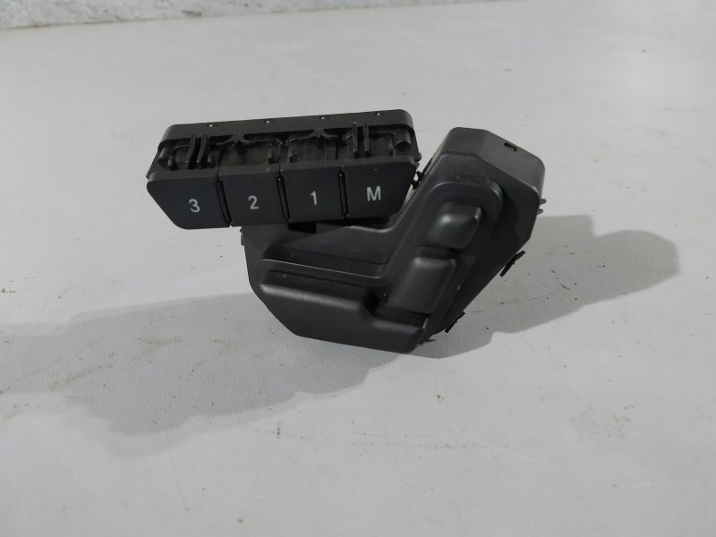 кнопки управления сиденьем, 1735 рублей, Санкт-Петербург