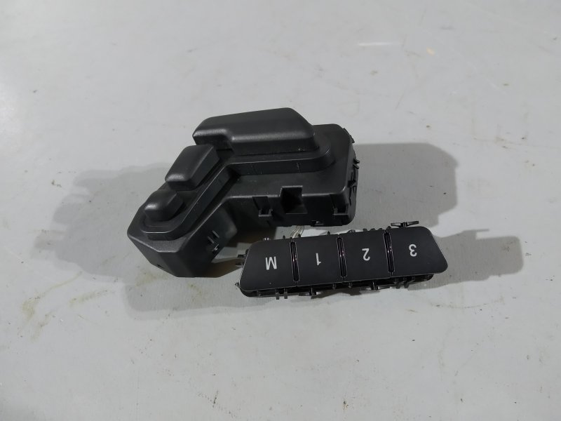 кнопки управления сиденьем, 1735 рублей, Санкт-Петербург