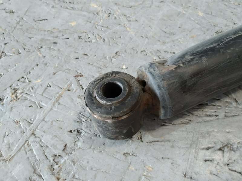 амортизатор, 1400 рублей, Санкт-Петербург