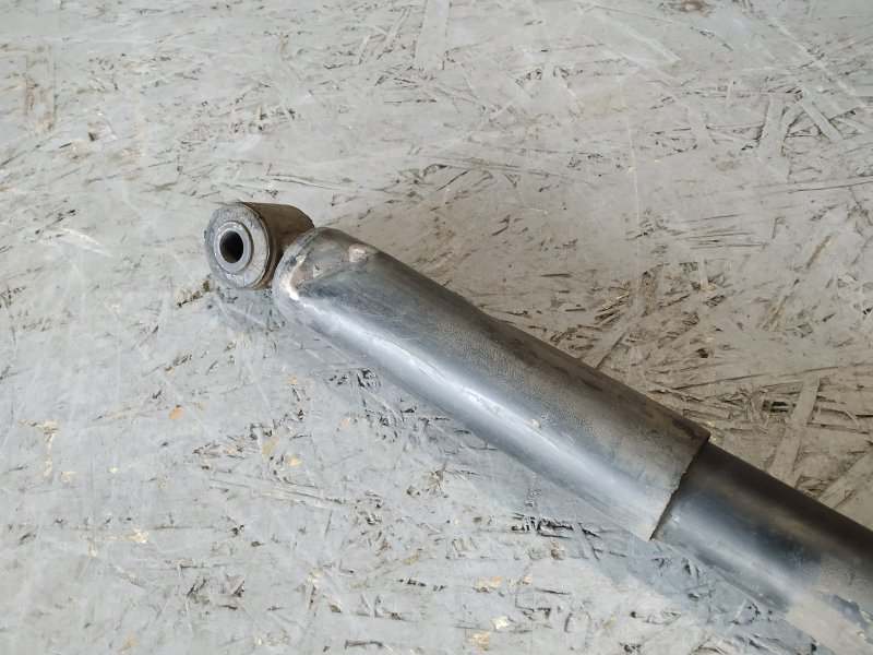 амортизатор, 1400 рублей, Санкт-Петербург