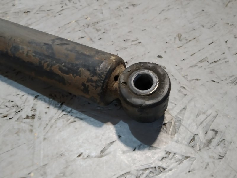 амортизатор, 1530 рублей, Санкт-Петербург