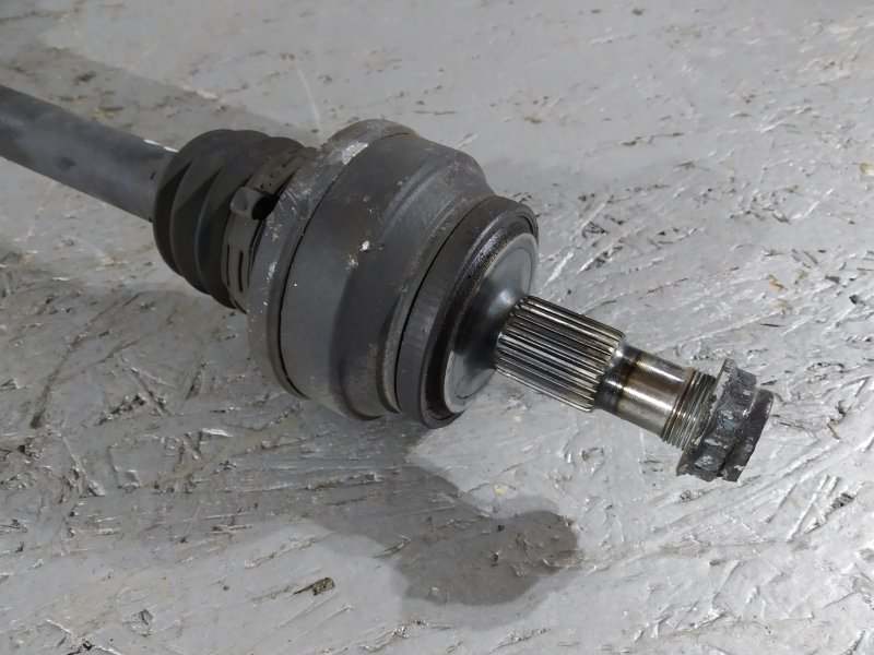 полуось, 2800 рублей, Санкт-Петербург