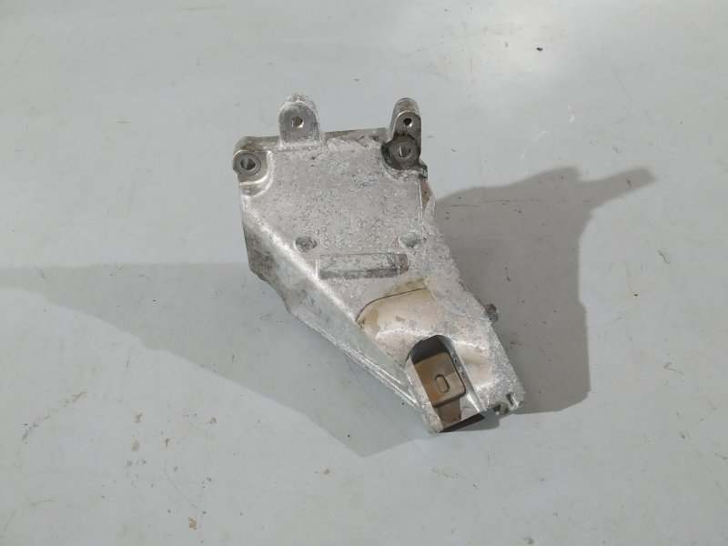 кронштейн двигателя, 2965 рублей, Санкт-Петербург