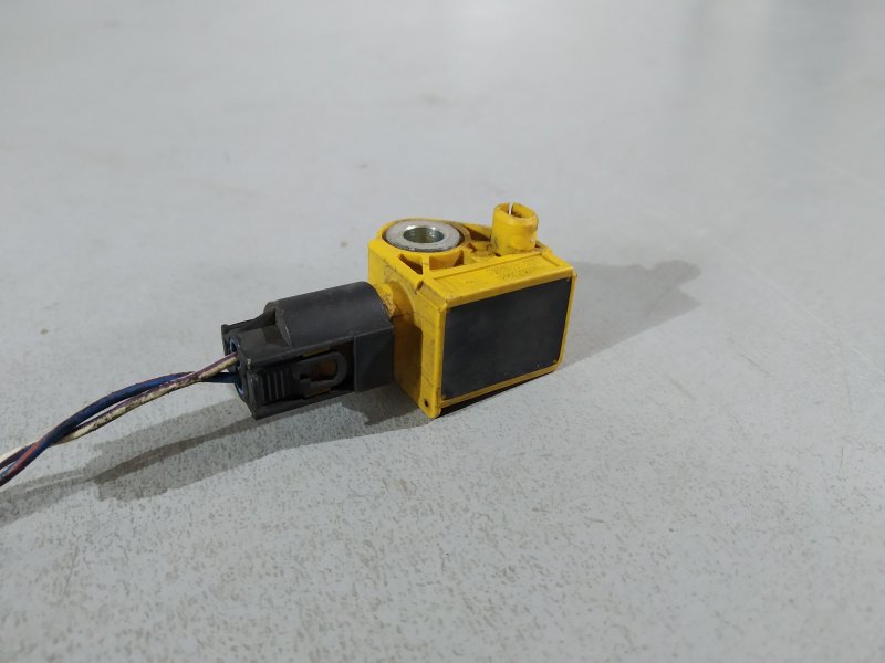 датчик удара, 1120 рублей, Санкт-Петербург