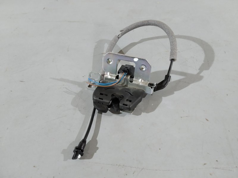 замок сиденья, 500 рублей, Санкт-Петербург