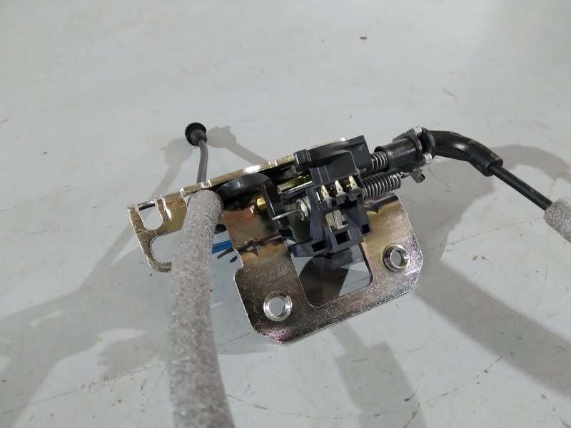 замок сиденья, 500 рублей, Санкт-Петербург