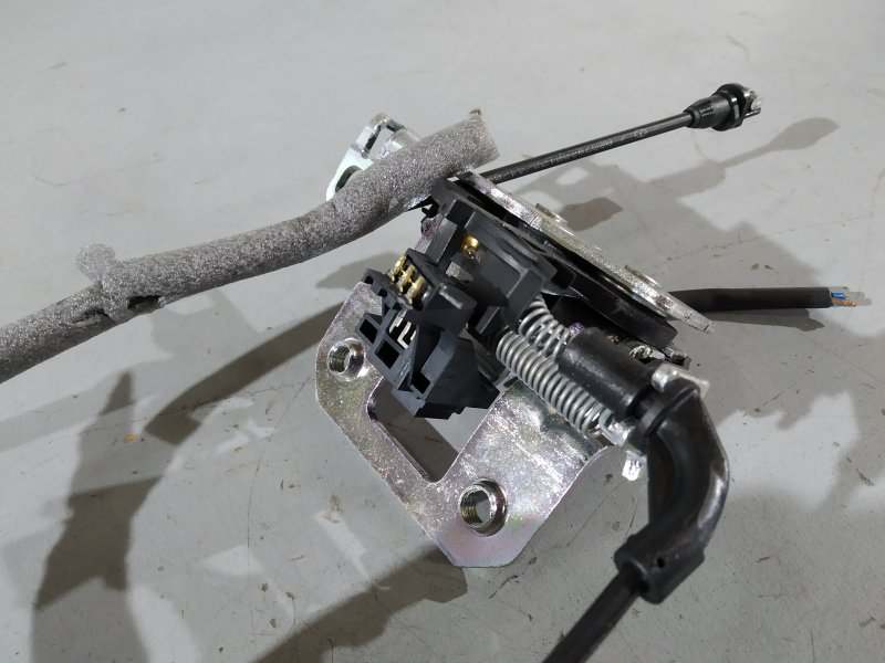 замок сиденья, 500 рублей, Санкт-Петербург