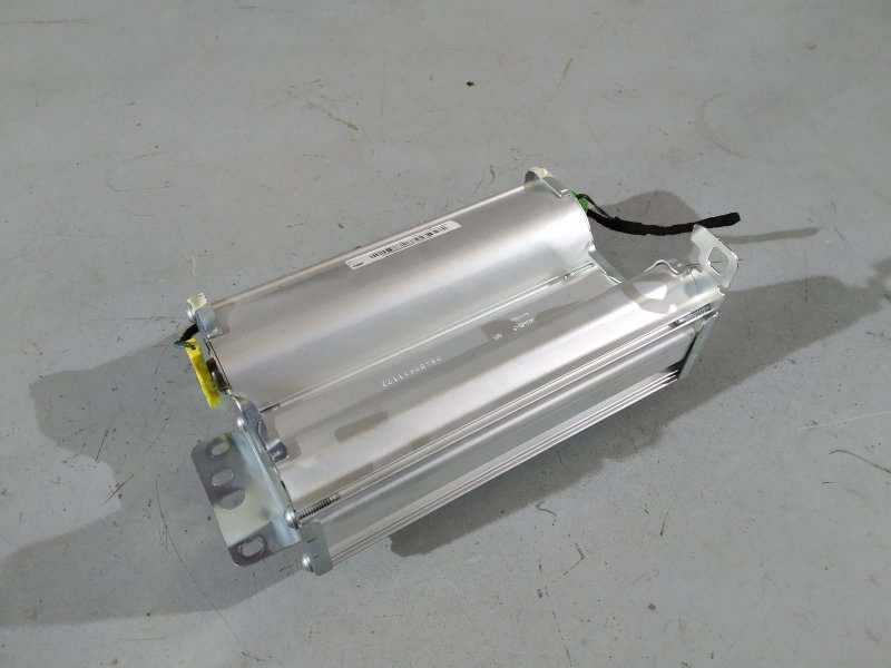 подушка в торпедо, 1400 рублей, Санкт-Петербург