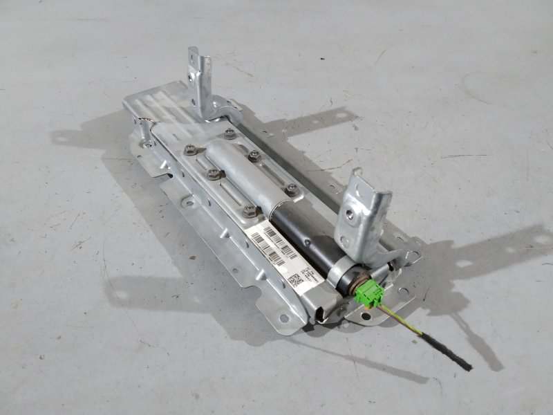 подушка безопасности коленная, 2385 рублей, Санкт-Петербург