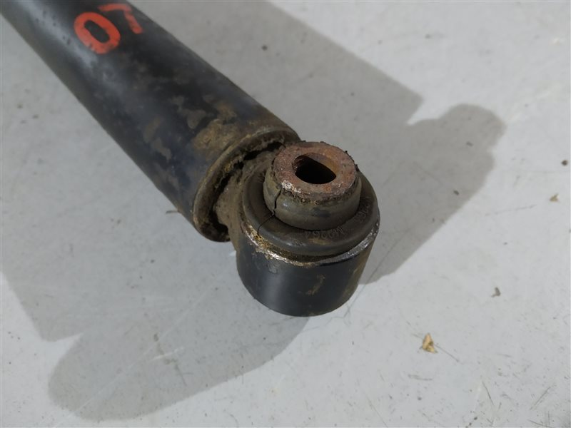 амортизатор, 2385 рублей, Санкт-Петербург