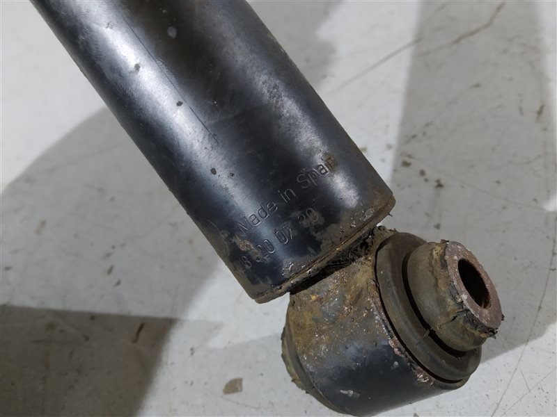 амортизатор, 2385 рублей, Санкт-Петербург