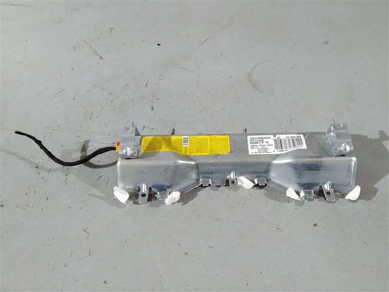 подушка безопасности коленная, 1795 рублей, Санкт-Петербург