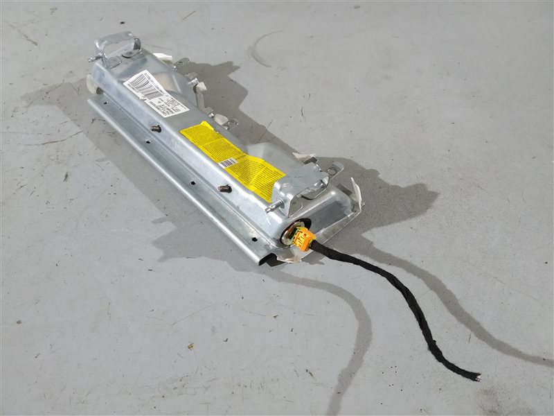 подушка безопасности коленная, 1795 рублей, Санкт-Петербург