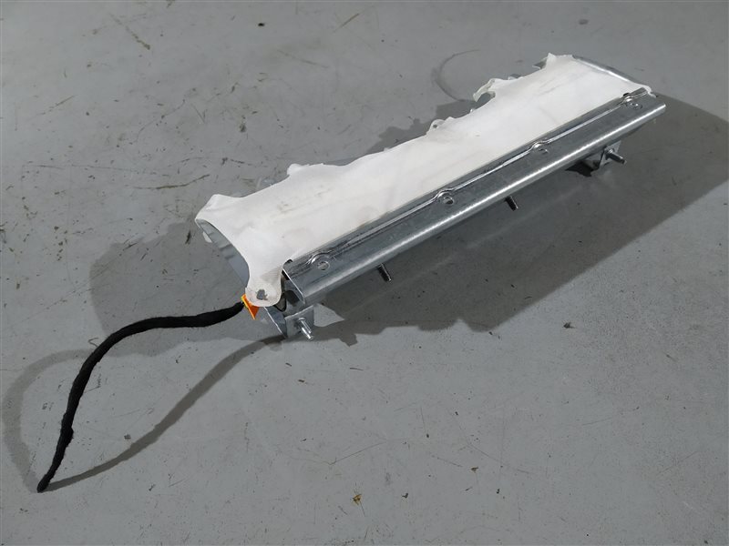 подушка безопасности коленная, 1795 рублей, Санкт-Петербург