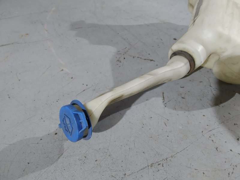 бачок омывателя, 1970 рублей, Санкт-Петербург