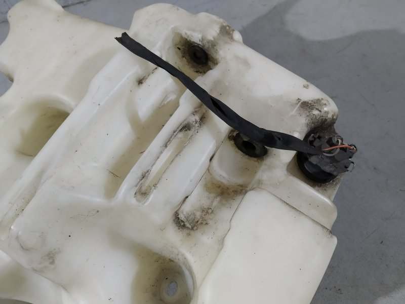 бачок омывателя, 1970 рублей, Санкт-Петербург