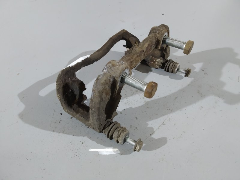 Скоба суппорта, 580 рублей, Санкт-Петербург