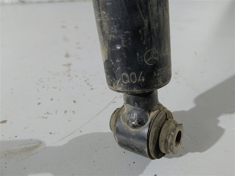 амортизатор, 2470 рублей, Санкт-Петербург