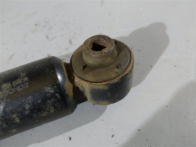 амортизатор, 965 рублей, Санкт-Петербург