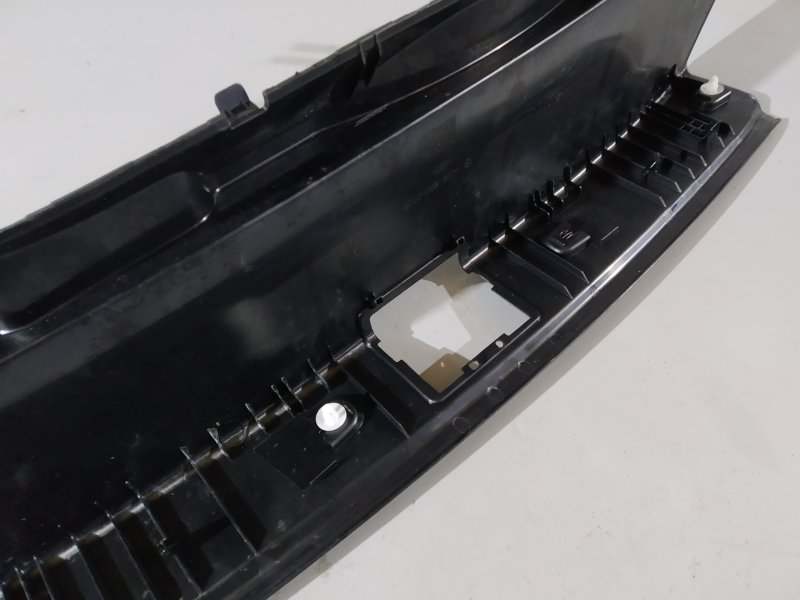 накладка багажника, 580 рублей, Санкт-Петербург