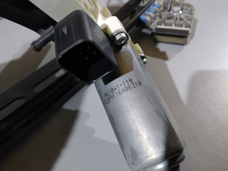 стеклоподъемник, 2615 рублей, Санкт-Петербург