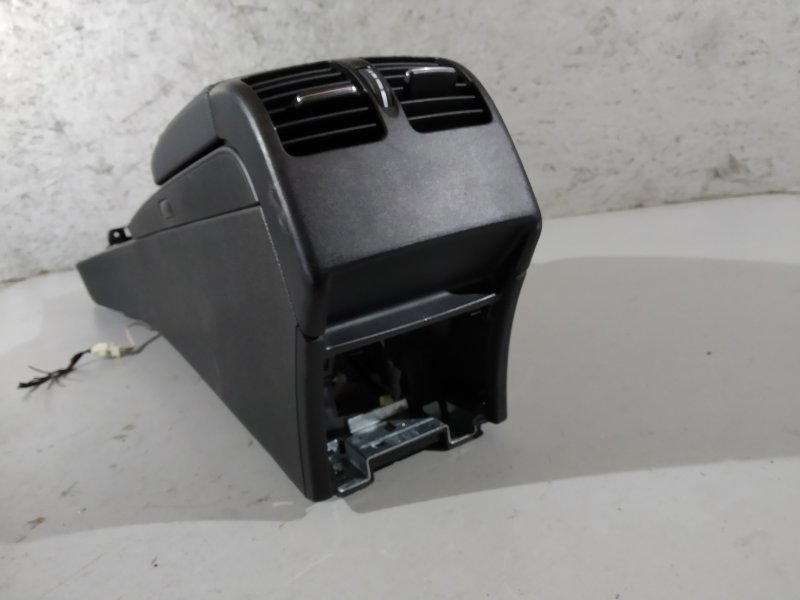 подлокотник, 2650 рублей, Санкт-Петербург