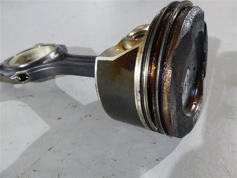 поршень с шатуном, 6945 рублей, Санкт-Петербург