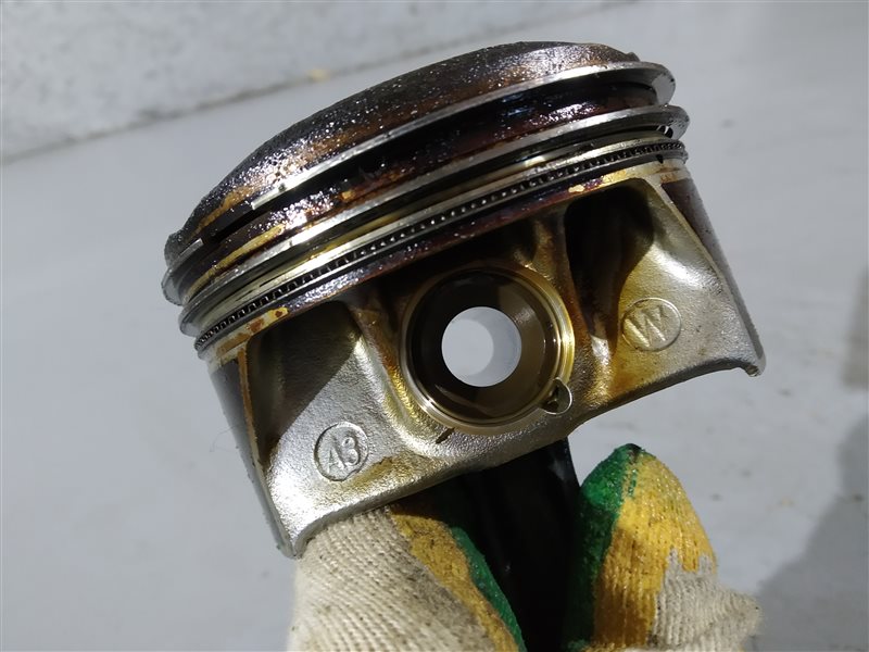 поршень с шатуном, 6945 рублей, Санкт-Петербург