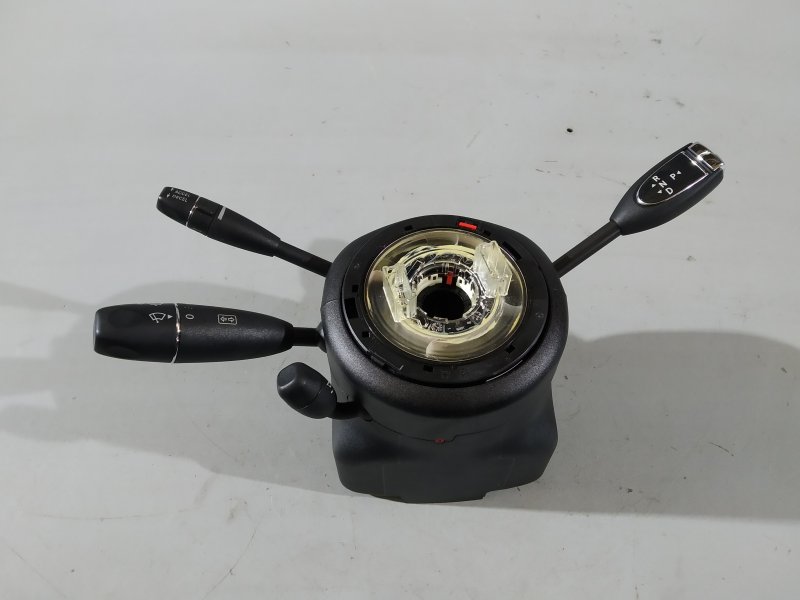 подрулевой переключатель, 6750 рублей, Санкт-Петербург