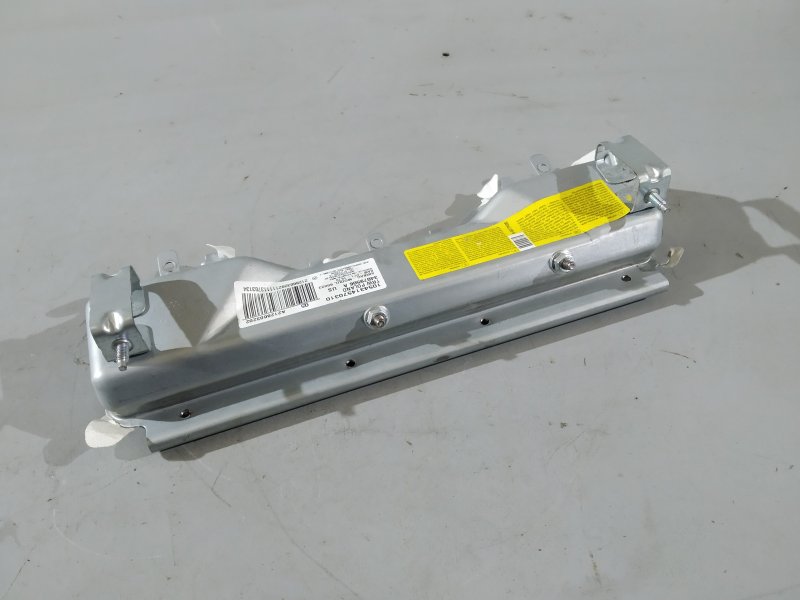 подушка безопасности коленная, 1835 рублей, Санкт-Петербург